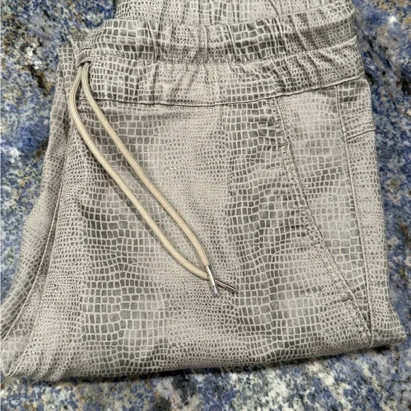 Flog Stylish Gray Women's Joggers 28 - Picture 11 of 11